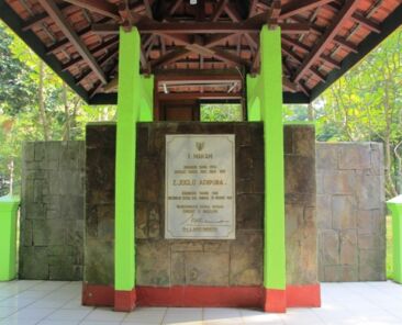 Makam Kyai Langgeng di Kota Magelang
