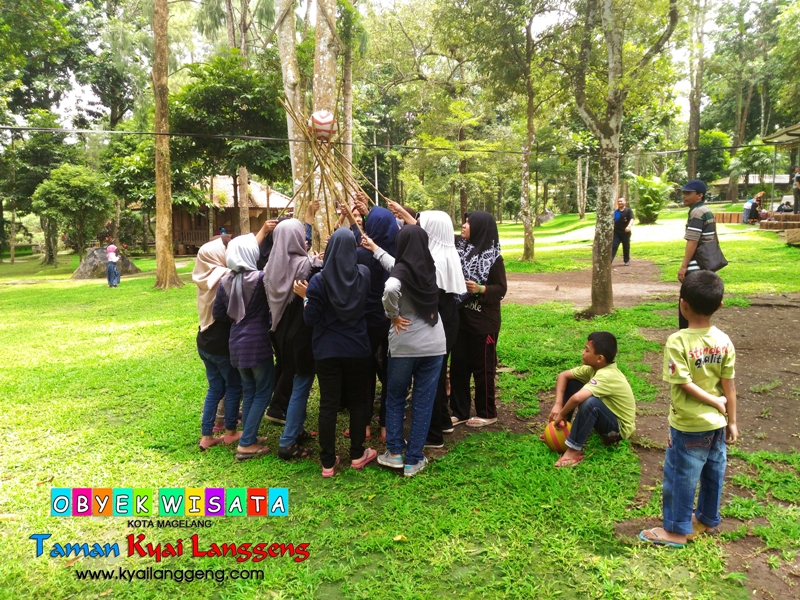 Outbound Taman Kyai Langgeng