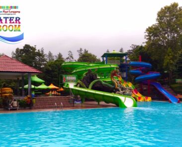 Water Boom Tirto Langgeng - Taman Kyai Langgeng